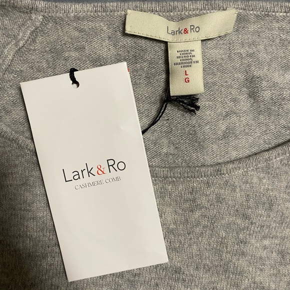 Brand new with tags 100% cashmere soft, cold, shoulder sweater - Picture 6 of 6